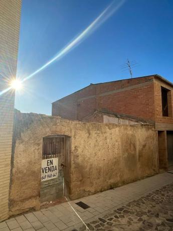 Terreno en calle de Sentfores, 18