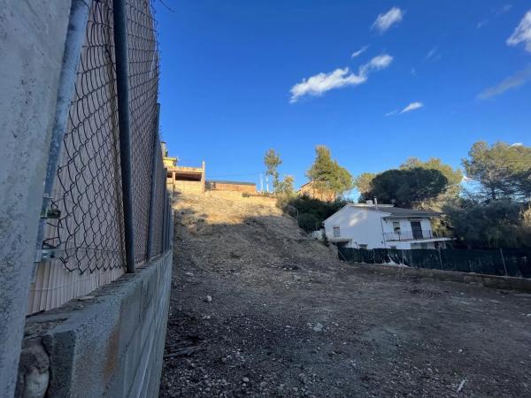 Terreno en calle Suécia, 2