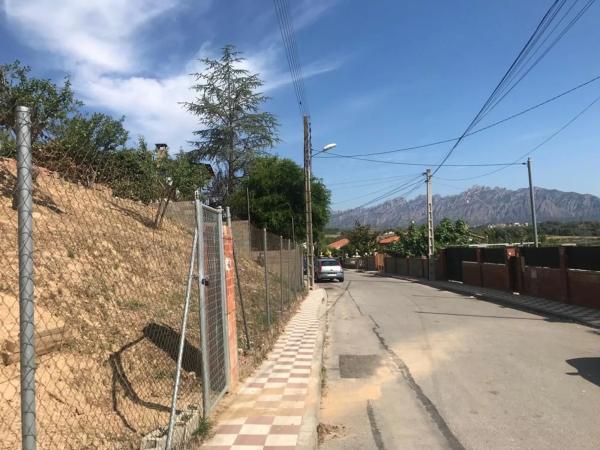 Terreno en calle Monistrol de Montserrat
