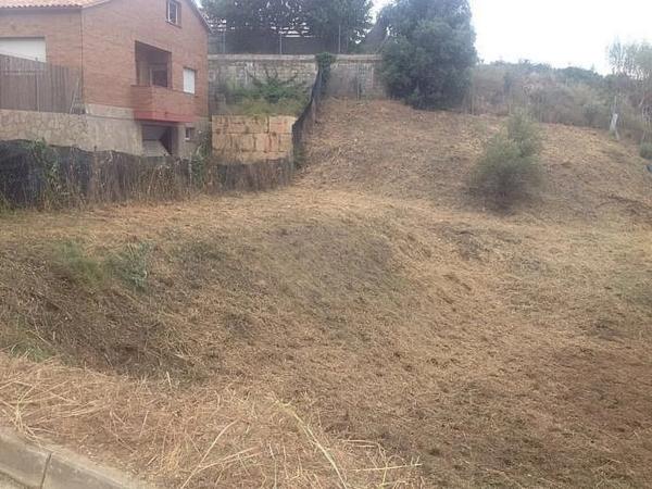 Terreno en calle Libra