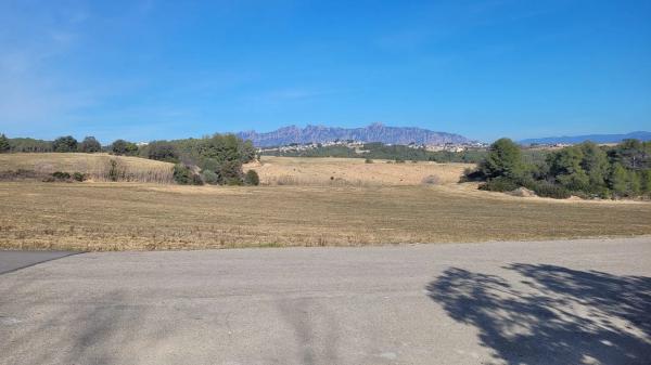 Terreno en avenida Can Bou, 1