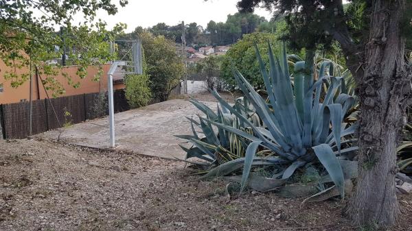 Terreno en avenida Can Bou, 1