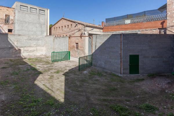 Terreno en calle major, 19