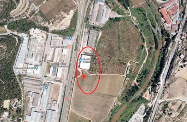 Terreno en calle Manresa