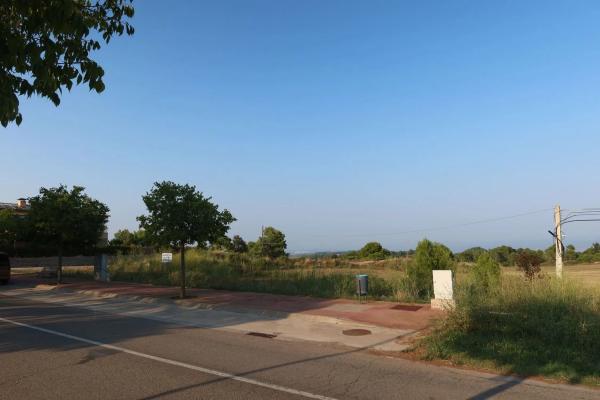 Terreno en calle Lladoners, km 1