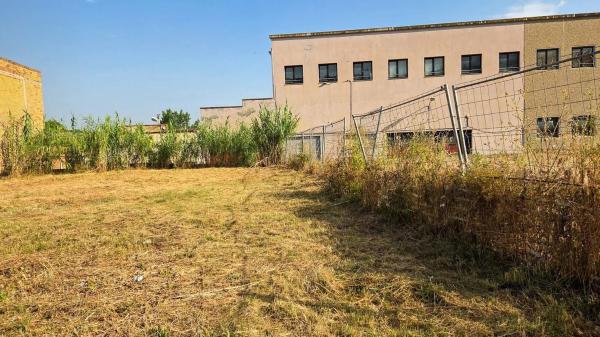 Terreno en calle Tallers, 7