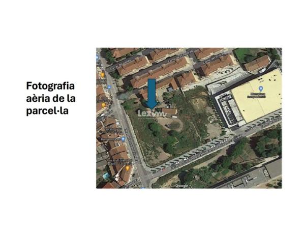 Terreno en calle de Jaume i
