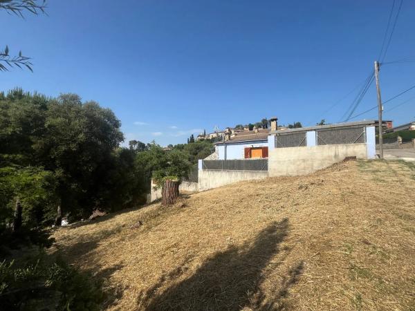 Terreno en calle del Bosquet, 8