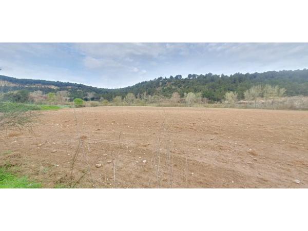 Terreno en via Sense Nom, 4