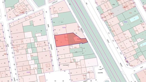 Terreno en calle de Maria Gimferrer