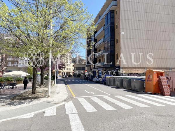 Terreno en calle de Martí i Julià