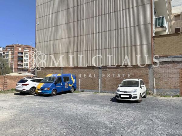 Terreno en calle de Martí i Julià