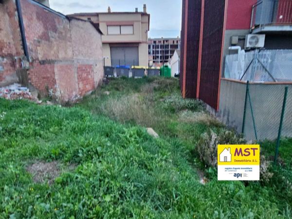Terreno en calle del Bruc