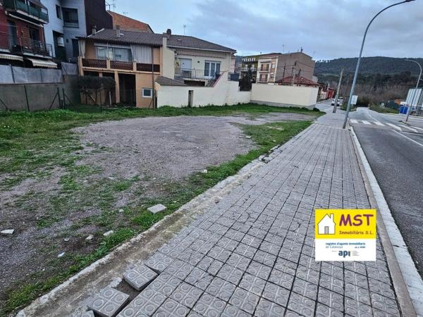 Terreno en calle del Bruc