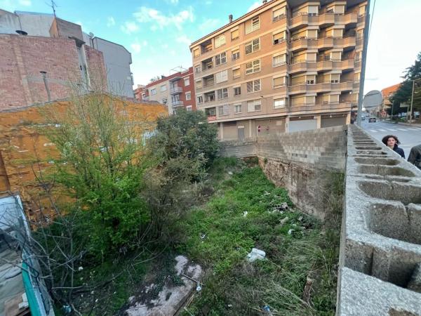 Terreno en calle de Gaudí, 86