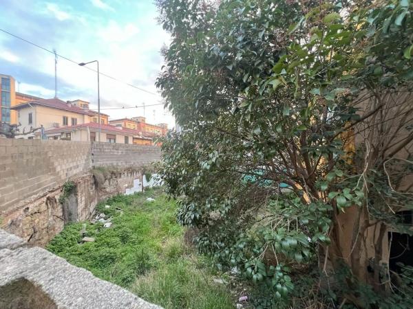 Terreno en calle de Gaudí, 86