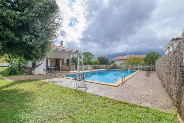 Terreno en calle de Cardona