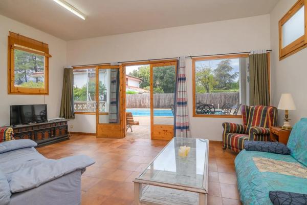 Terreno en calle de Cardona