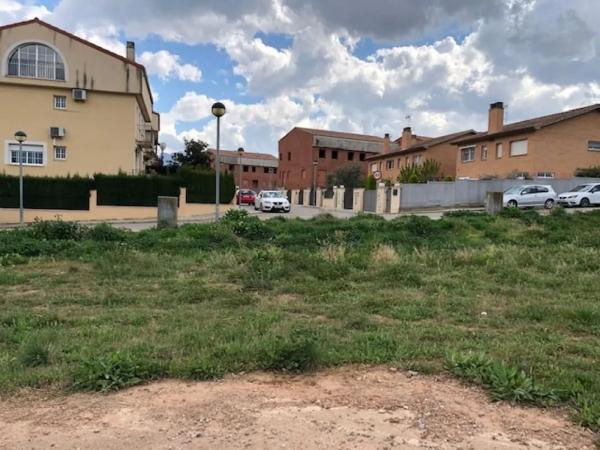 Terreno en calle Josep M. Folch i Torres