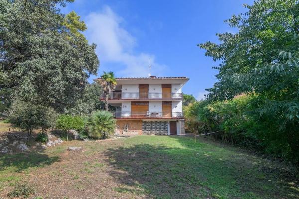 Terreno en avenida Pirineus