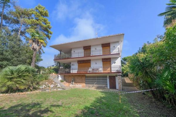 Terreno en avenida Pirineus