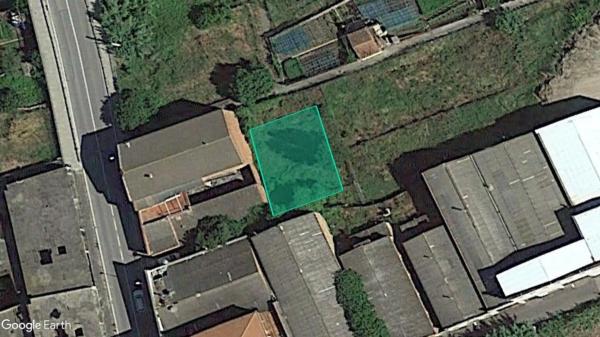 Terreno en calle del Sol Ixent