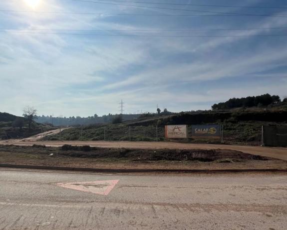 Terreno en calle Nou, 13