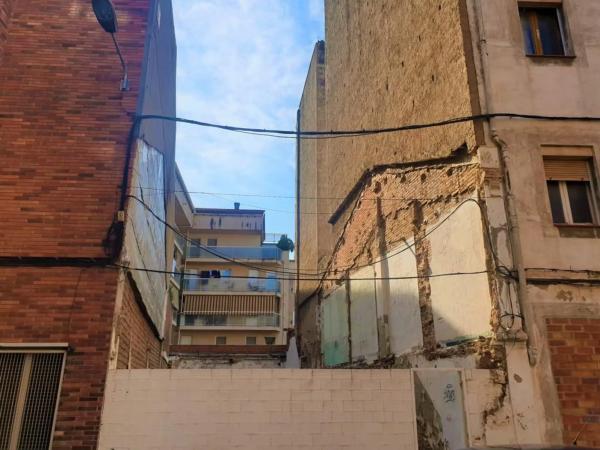 Terreno en calle Major, 84