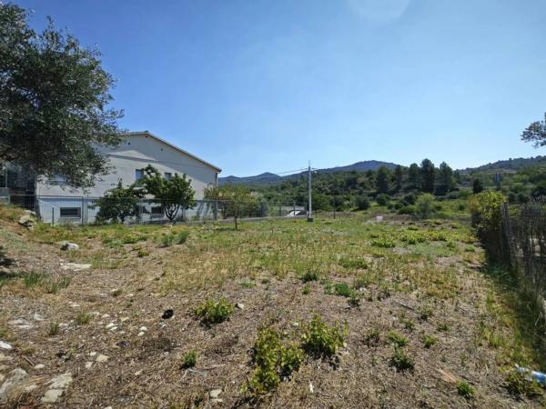 Terreno en calle de Prat de la Riba