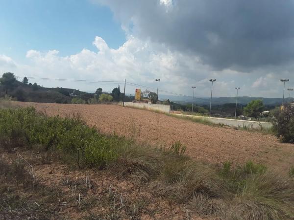 Terreno en Bv-1081 s/n