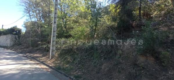 Terreno en calle de Mas Penedes