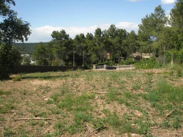 Terreno en calle de Montserrat, 164