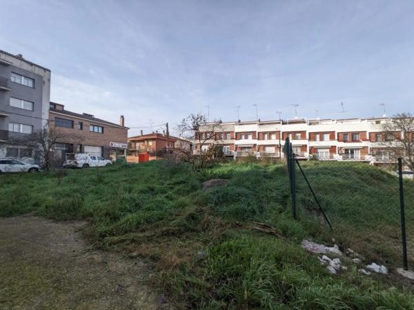 Terreno en calle dels Germans Arnalot, 26