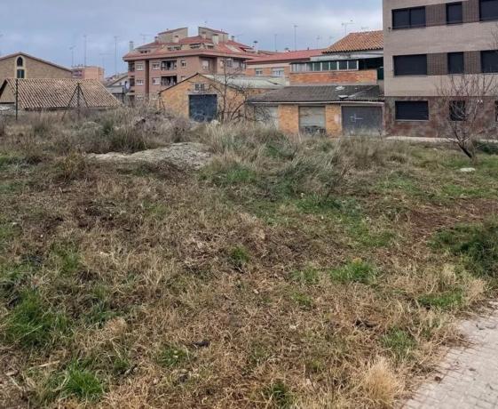 Terreno en calle dels Germans Arnalot, 26