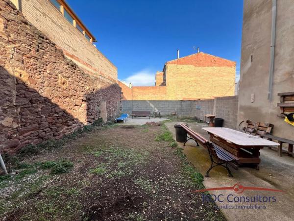 Terreno en calle del Pont, 4