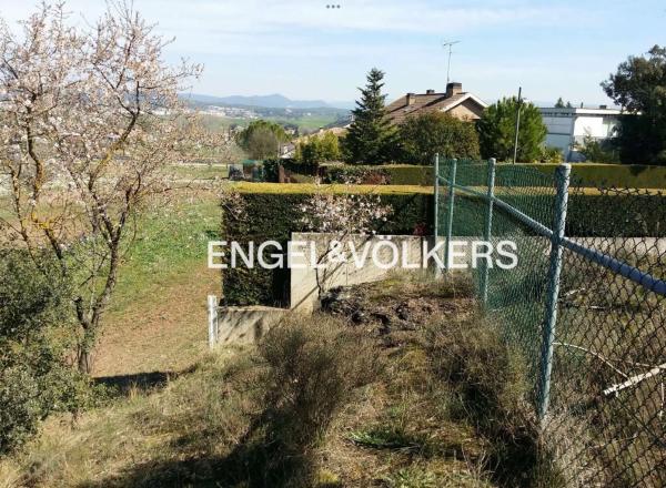 Terreno en calle del Bruc