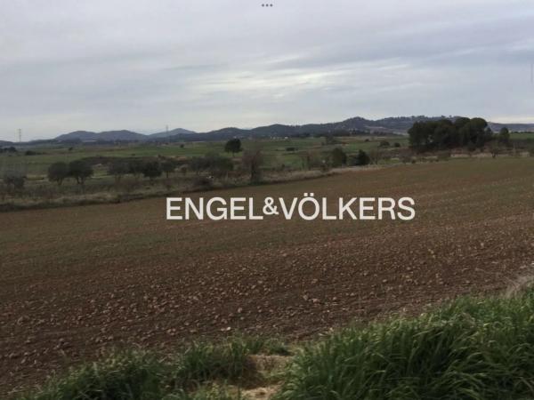 Terreno en calle del Bruc