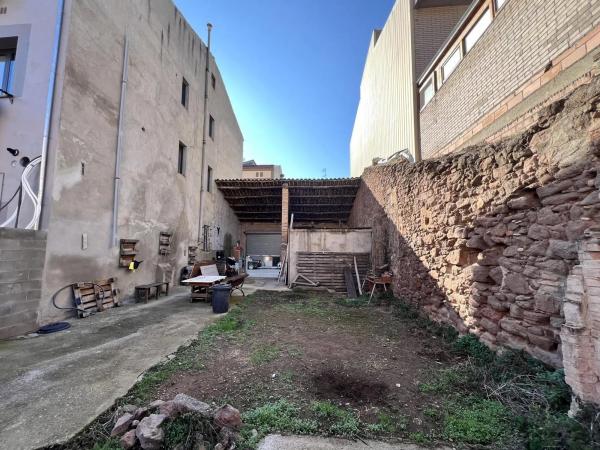 Terreno en calle del Pont, 4