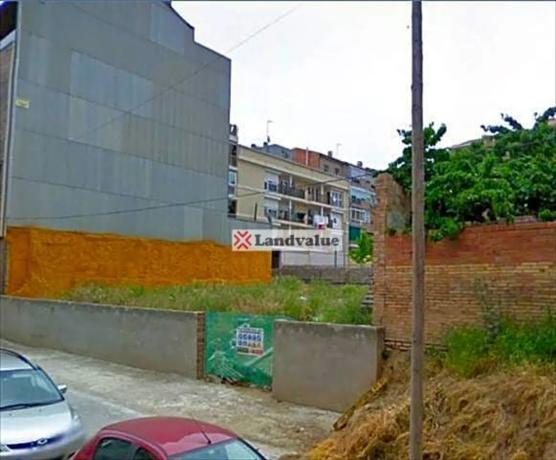 Terreno en calle de la Trieta, 10