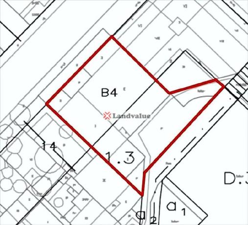 Terreno en calle de la Trieta, 10