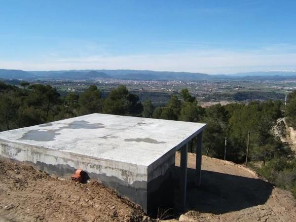 Terreno en calle isard, 41