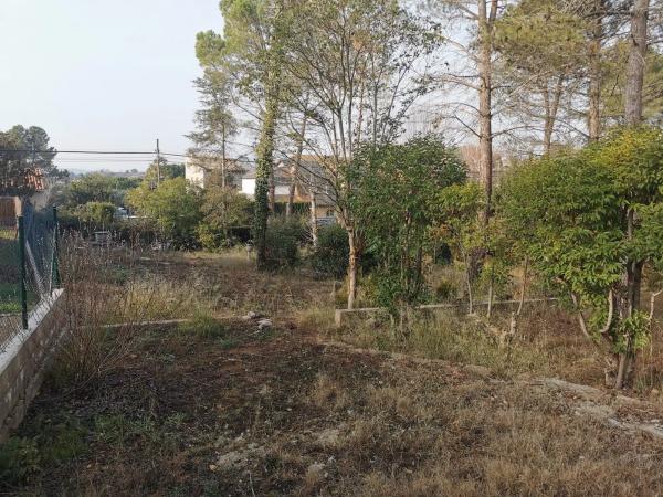 Terreno en avenida Pirineus