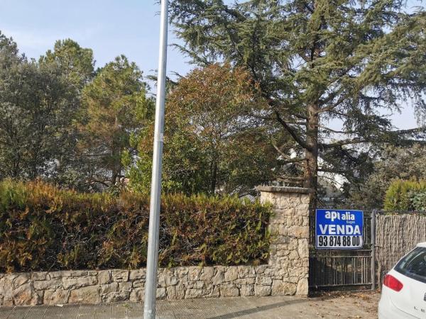 Terreno en avenida Pirineus