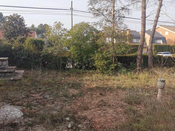 Terreno en avenida Pirineus