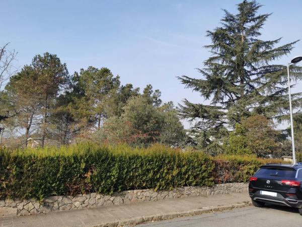 Terreno en avenida Pirineus
