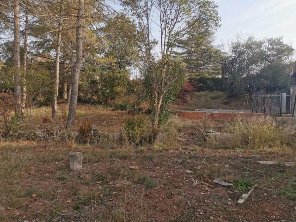 Terreno en avenida Pirineus