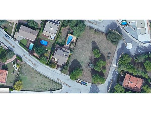 Terreno en calle Verge de Juncadella