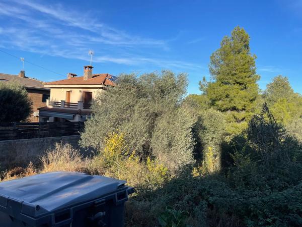 Terreno en calle levante, 8