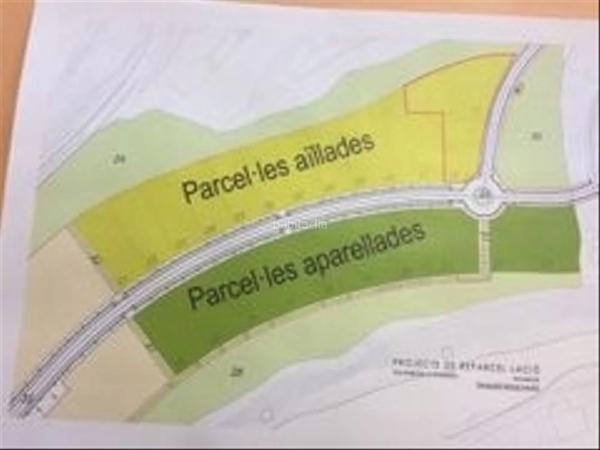 Terreno en calle Canigó, 12 p