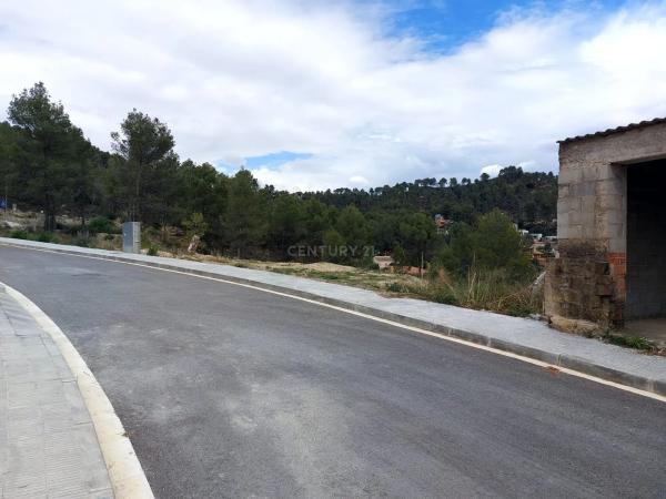 Terreno en calle Mercè Rodoreda, 21